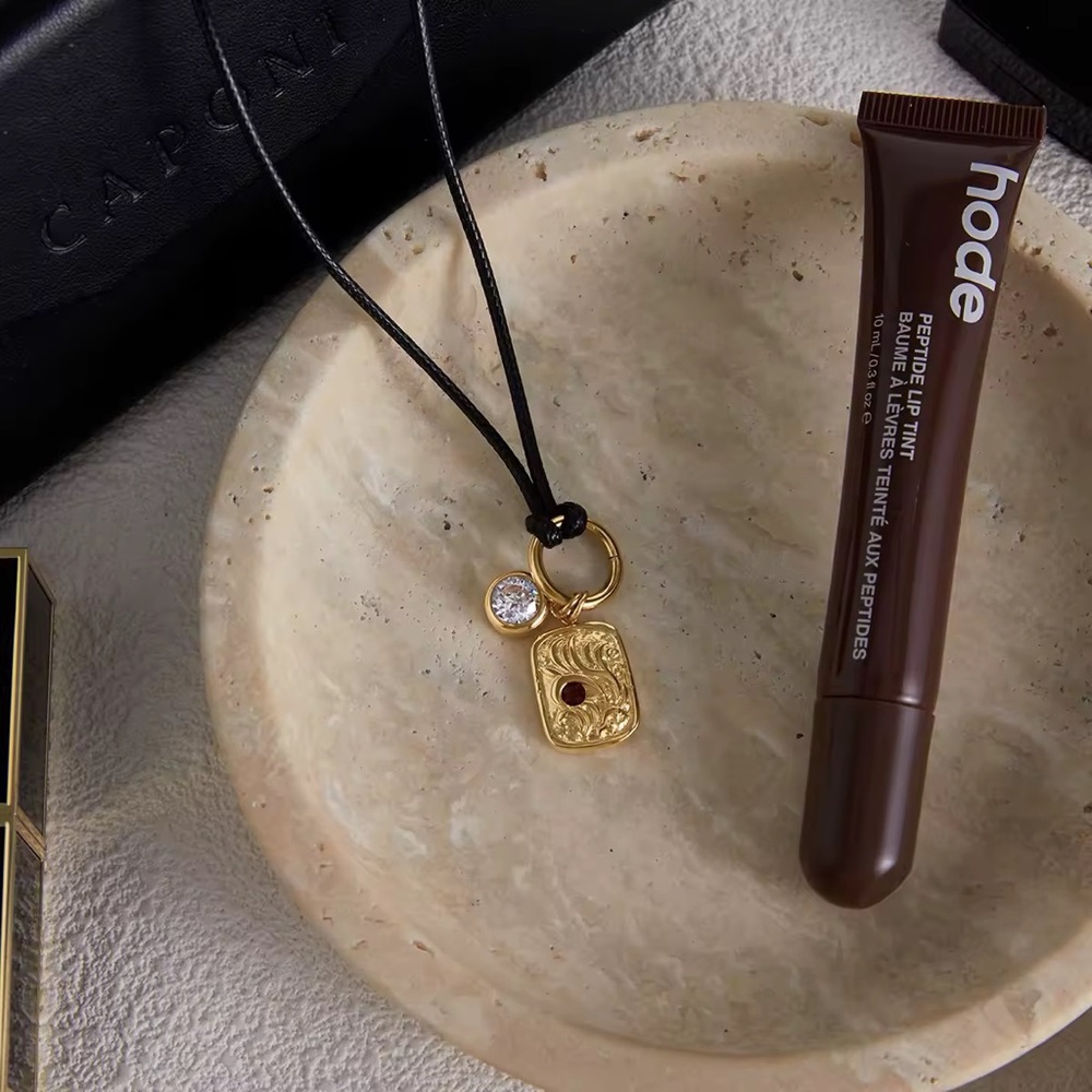 18K Gold Plated Ancient Coin Pendant Necklace - Picture 5 of 7